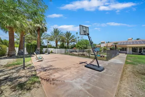 Exterior - 78925 Starlight Ln, Bermuda Dunes, CA 92203 photo 11 of 17