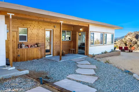 Exterior - 66425 Foothill Drive Dr, Joshua Tree, CA 92252 photo 5 of 13