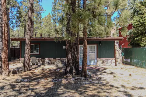 805 E Fairway Blvd, Big Bear City, CA 92314