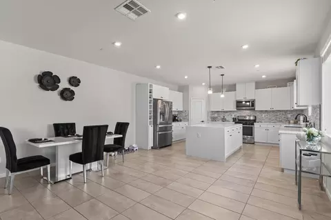 Kitchen - 79700 Bolton Dr, Indio, CA 92203 photo 1 of 2