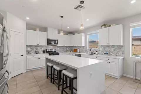 Kitchen - 79700 Bolton Dr, Indio, CA 92203 photo 2 of 2