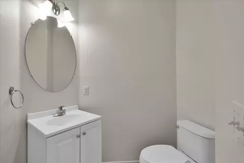Bath - 82755 Matthau Dr, Indio, CA 92201 photo 1 of 4