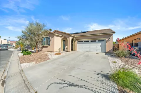 81364 Monet Ct, Indio, CA 92201 photo 4