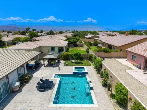 View/Area - 82806 Vincent Dr, Indio, CA 92203 photo 6 of 6