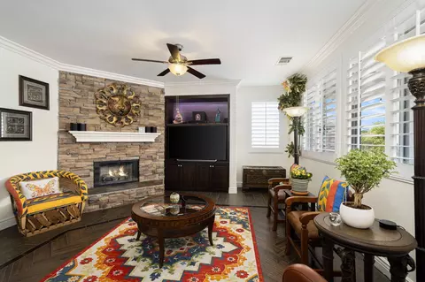 Living - 82806 Vincent Dr, Indio, CA 92203 photo 3 of 4