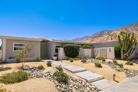 447 E Avenida Granada, Palm Springs, CA 92264
