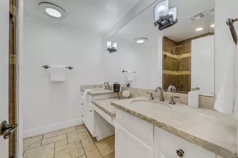 Bath - 41321 Pedro Buff Dr, Bermuda Dunes, CA 92203 photo 2 of 4
