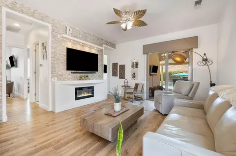 Living - 81919 Avenida Dulce, Indio, CA 92203 photo 3 of 3