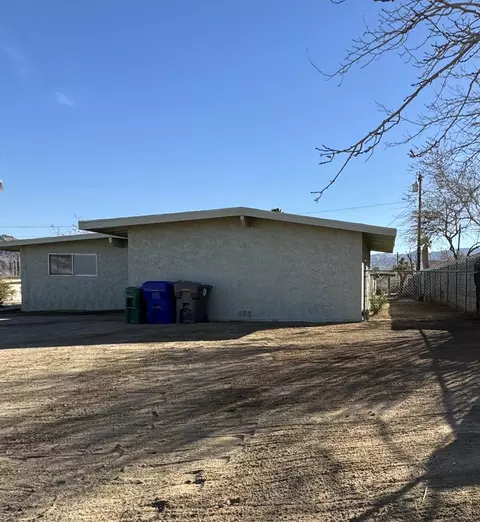 Exterior - 5958 El Reposo St, Joshua Tree, CA 92252 photo 5 of 9