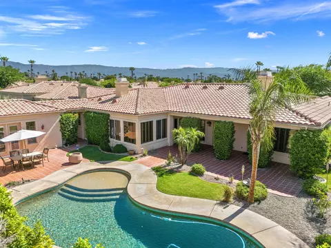 47 Gibraltar Dr, Palm Desert, CA 92211