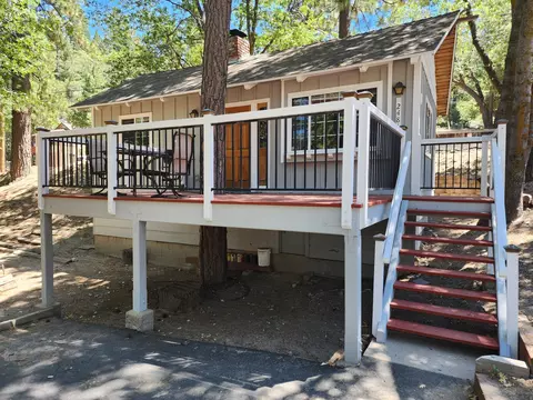 2481 Spruce Dr, Arrowbear, CA 92382