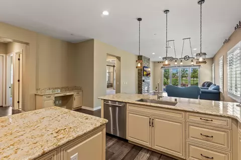 Kitchen - 43038 Ascona Ln, Indio, CA 92203 photo 4 of 4