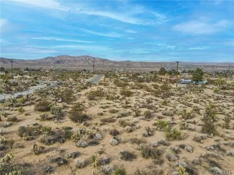 0 Latham Trl, Joshua Tree, CA 92252