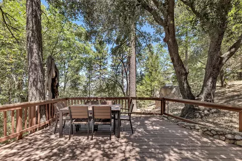 Exterior - 52646 Chickadee Ln, Idyllwild, CA 92549 photo 5 of 20