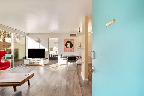 1111 E Palm Canyon Dr, Palm Springs, CA 92264