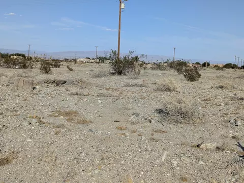 2830 Midas Ave, Thermal, CA 92274 photo 5