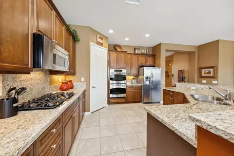 Kitchen - 40947 Corte Pelicano, Indio, CA 92203 photo 1 of 3