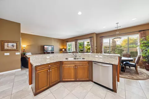 Kitchen - 40947 Corte Pelicano, Indio, CA 92203 photo 3 of 3