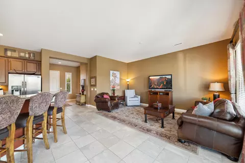 Living - 40947 Corte Pelicano, Indio, CA 92203 photo 2 of 2