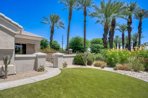 Exterior - 44010 Royal Troon Drive Dr, Indio, CA 92201 photo 10 of 22