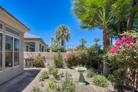 Exterior - 44010 Royal Troon Drive Dr, Indio, CA 92201 photo 17 of 22