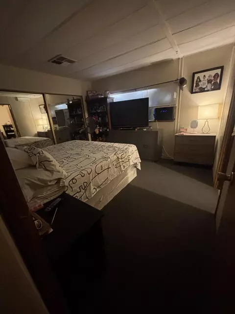 Bedroom - 79505 Avenue 38, Indio, CA 92203 photo 2 of 3