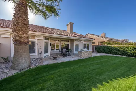 78264 Rainbow Dr, Palm Desert, CA 92211