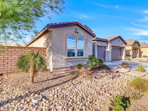 Exterior - 85642 Molvena Dr, Indio, CA 92203 photo 3 of 10