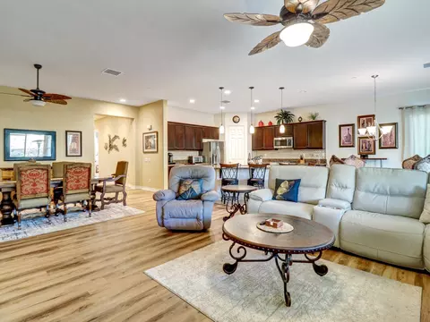 Living - 85642 Molvena Dr, Indio, CA 92203 photo 5 of 6