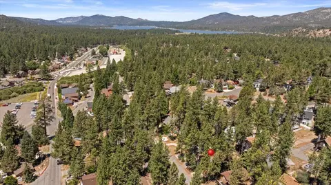 View/Area - 42958 Encino Rd, Big Bear Lake, CA 92315 photo 2 of 3