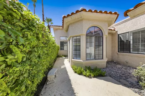 105 Brandigo Cir, Palm Desert, CA 92211