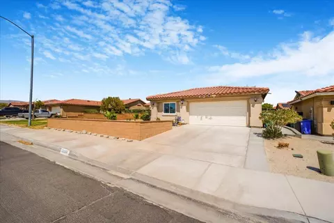 30654 Robert Rd, Thousand Palms, CA 92276 photo 3