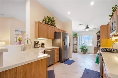 30654 Robert Rd, Thousand Palms, CA 92276 photo 8