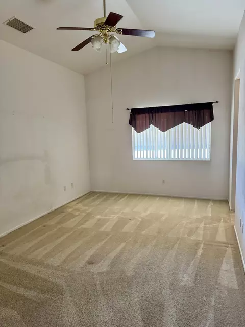 Bedroom - 8523 Condalia Ave, Yucca Valley, CA 92284 photo 1 of 5