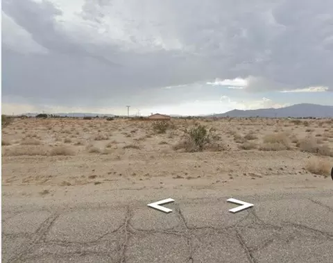 2457 Dolphin Dr, Salton City, CA 92274