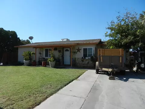 82129 Crest Ave, Indio, CA 92201 photo 3