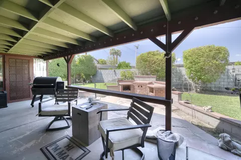 Exterior - 81194 Francis Ave, Indio, CA 92201 photo 4 of 6