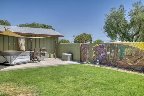 Exterior - 81194 Francis Ave, Indio, CA 92201 photo 3 of 6