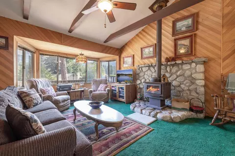 Living - 42920 Sunset Dr, Big Bear Lake, CA 92315 photo 1 of 4