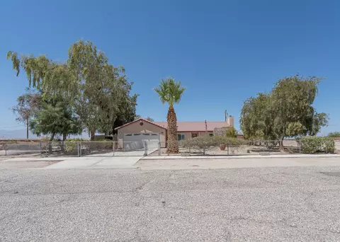 2285 Sand Flower Ave, Thermal, CA 92274