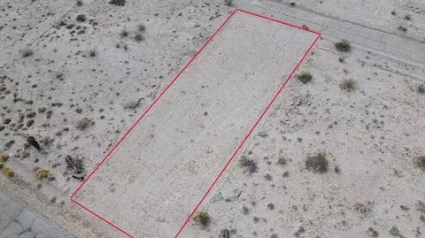 1561 Desert Air Ave, Thermal, CA 92274