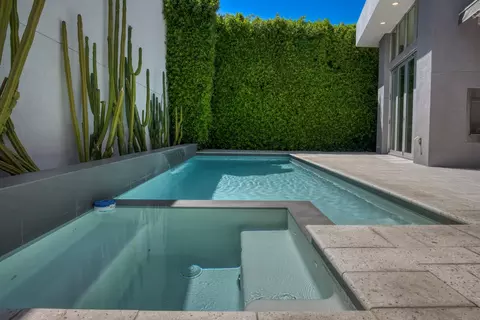 415 Terno Ln, Palm Springs, CA 92262
