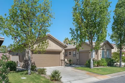 49377 Biery St, Indio, CA 92201 photo 2