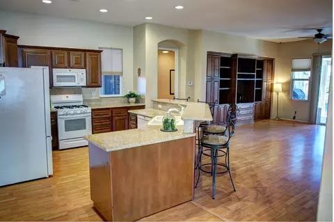 Kitchen - 48638 Barrymore St, Indio, CA 92201 photo 1 of 6
