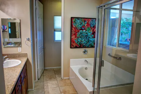 Bath - 48638 Barrymore St, Indio, CA 92201 photo 2 of 3