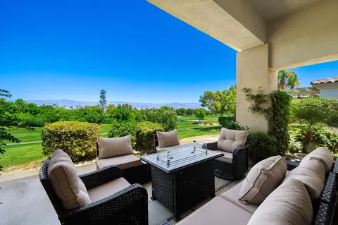 228 White Horse Trl, Palm Desert, CA 92211