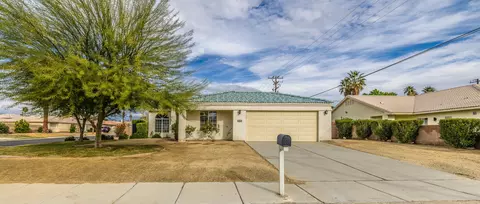 68090 Santelmo Rd, Cathedral City, CA 92234