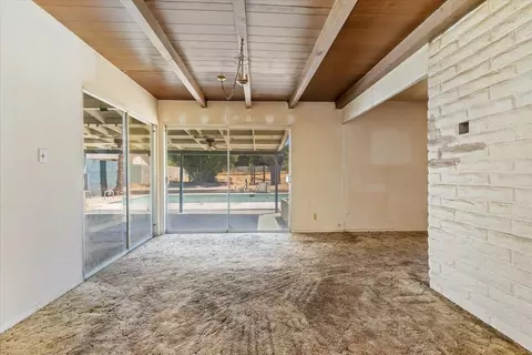 Living - 12739 Valley View St, Yucaipa, CA 92399 photo 8 of 8