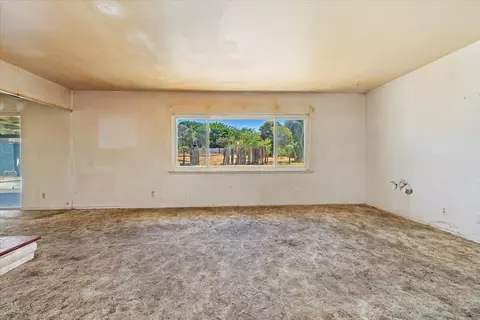 Living - 12739 Valley View St, Yucaipa, CA 92399 photo 1 of 8
