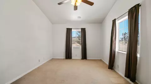 Bedroom - 58522 Reche Rd, Landers, CA 92285 photo 2 of 9